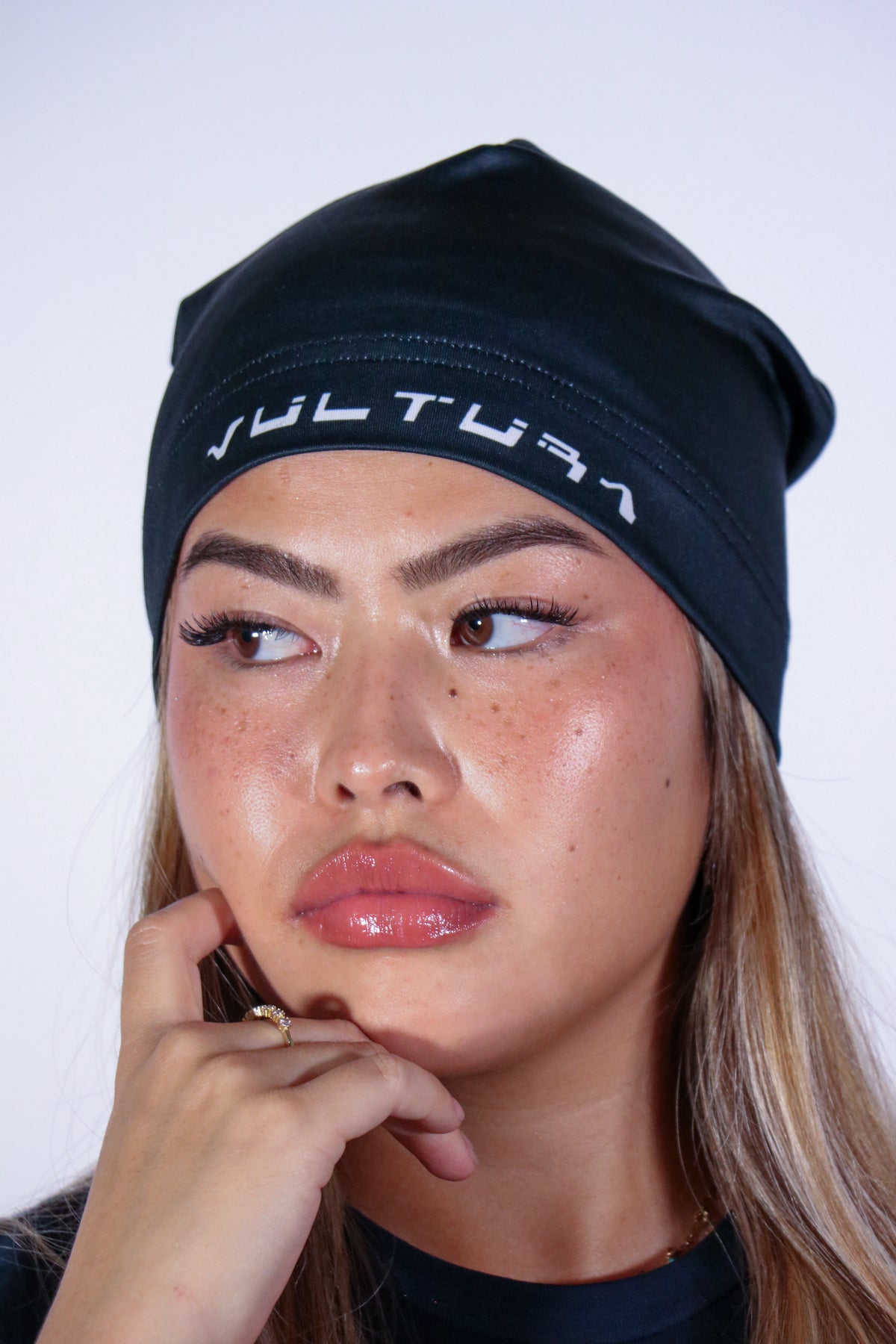 VULTURA DROP 001 - SATIN BEANIE BLACK